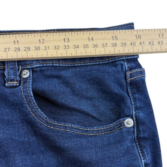 GAP Women’s Size 29 Girlfriend Jeans Mid-Rise Stretch - Picture 7 of 9